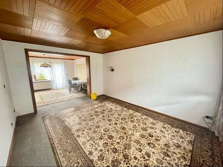 Wohn- Esszimmer Wohn- Esszimmer - Doppelhaushälfte in 25524 Itzehoe mit 107m² kaufen