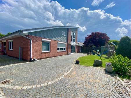 Garten und Terrasse Garten und Terrasse - Mehrfamilienhaus in 25348 Glückstadt mit 161m² kaufen