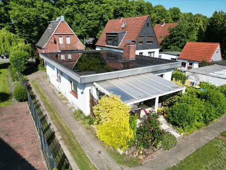Toller Bungalow in begehrter Lage und zweiter Reihe