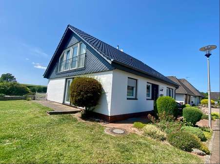 Seitenansicht Seitenansicht - Einfamilienhaus in 25348 Glückstadt mit 156m² kaufen