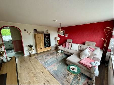 Wohnzimmer-1 - Dachgeschosswohnung in 25563 Wrist mit 50m² kaufen