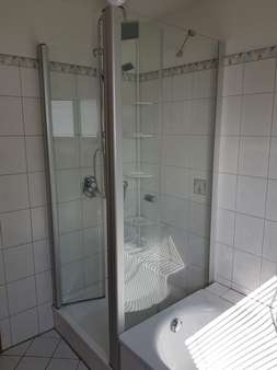 OG-Badansicht2 - Zweifamilienhaus in 25582 Hohenaspe mit 166m² kaufen
