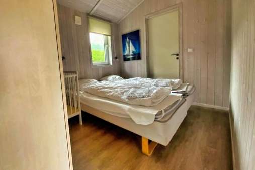 Schlafzimmer - Ferienhaus in 23570 Lübeck mit 48m² günstig kaufen