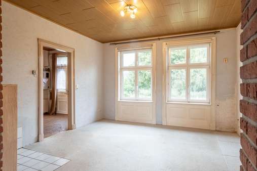 Wohnzimmer - Einfamilienhaus in 23843 Rümpel mit 118m² günstig kaufen