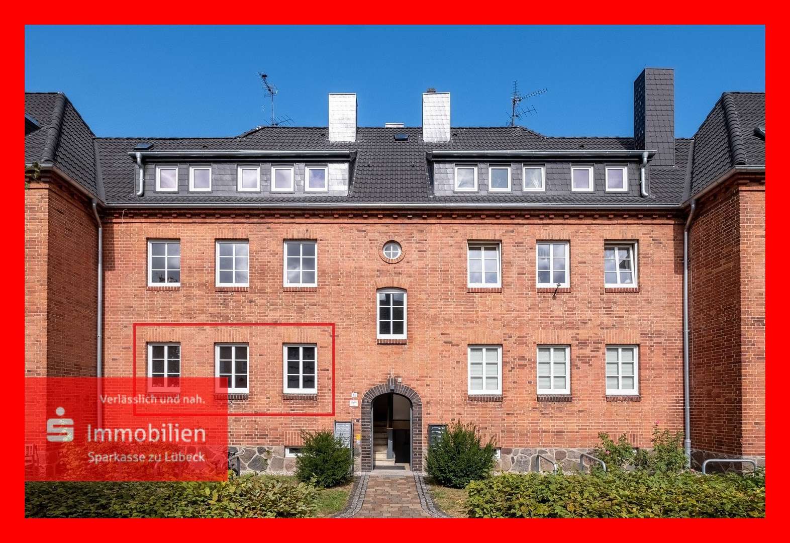 Hausansicht - Erdgeschosswohnung in 23570 Lübeck mit 60m² kaufen