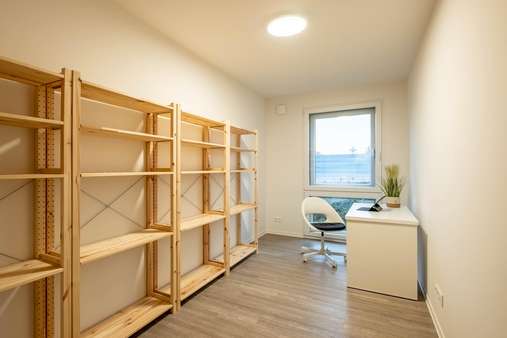 Ausstattungsbeispiel Büro - Etagenwohnung in 23843 Bad Oldesloe mit 76m² kaufen