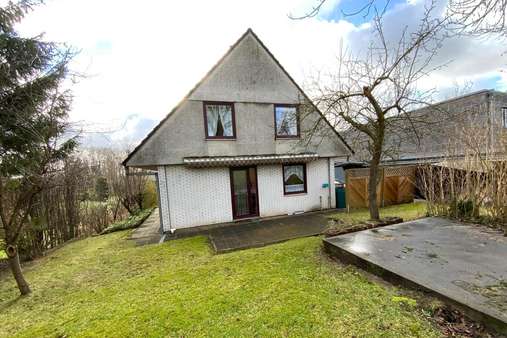 Ansicht hinten - Einfamilienhaus in 23619 Hamberge mit 129m² günstig kaufen