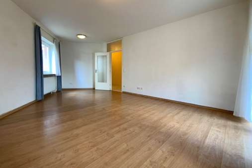 Heller Wohn-/ Essbereich - Etagenwohnung in 23558 Lübeck mit 60m² günstig kaufen