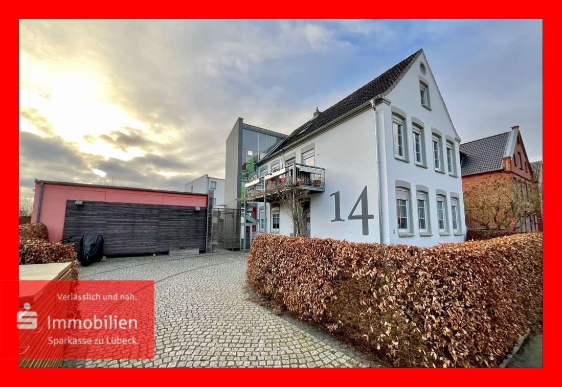 Ansicht - Mehrfamilienhaus in 23568 Lübeck mit 257m² günstig kaufen