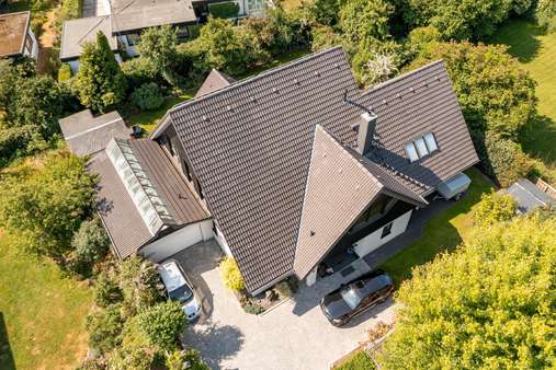 Luftaufnahme - Einfamilienhaus in 23566 Lübeck mit 340m² kaufen