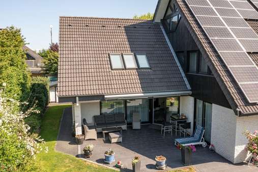 Terrasse - Einfamilienhaus in 23566 Lübeck mit 340m² kaufen