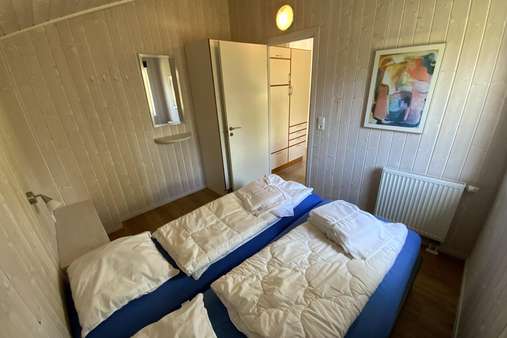 Schlafzimmer 1 - Ferienhaus in 23570 Lübeck mit 70m² kaufen