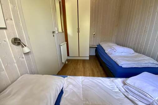 Schlafzimmer 2 - Ferienhaus in 23570 Lübeck mit 70m² kaufen