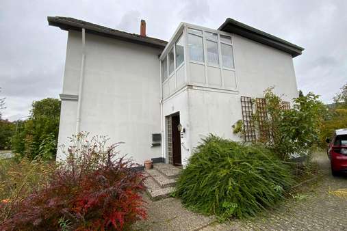Seitliche Ansicht - Doppelhaushälfte in 23617 Stockelsdorf mit 136m² kaufen
