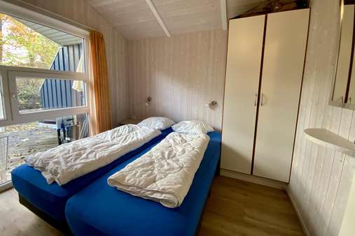 Elternschlafzimmer - Ferienhaus in 23570 Lübeck mit 60m² kaufen