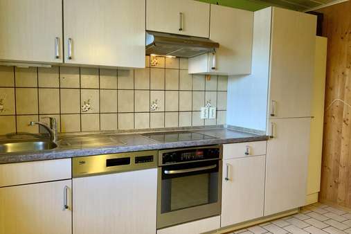 Küche - Doppelhaushälfte in 23554 Lübeck mit 108m² kaufen