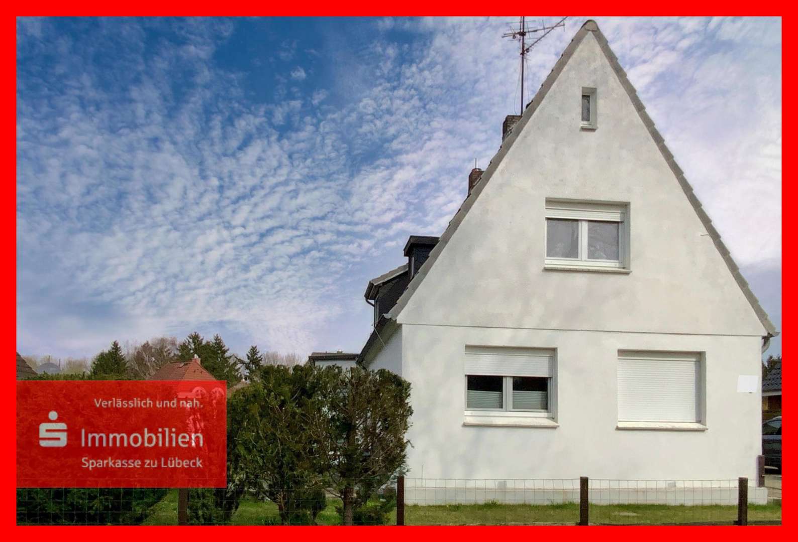 Straßenansicht - Einfamilienhaus in 23554 Lübeck mit 175m² kaufen