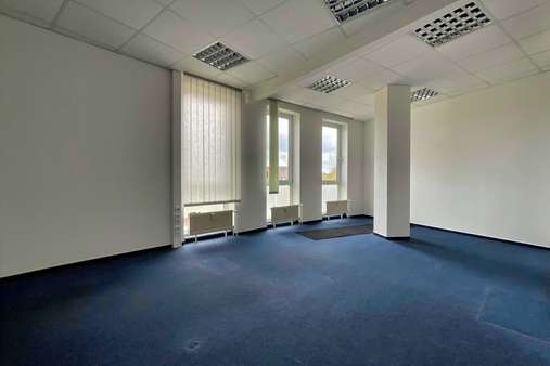 Büro - Büro in 23562 Lübeck, St. Jürgen mit 274m² mieten