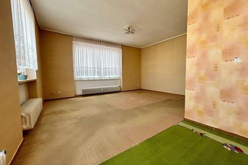 Wohnzimmer  - Etagenwohnung in 23564 Lübeck mit 49m² kaufen