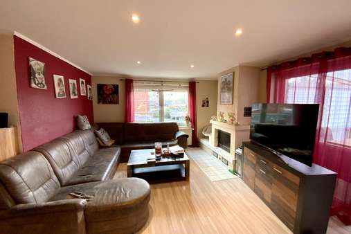 Wohnzimmer Wohnzimmer - Einfamilienhaus in 23560 Lübeck mit 160m² kaufen