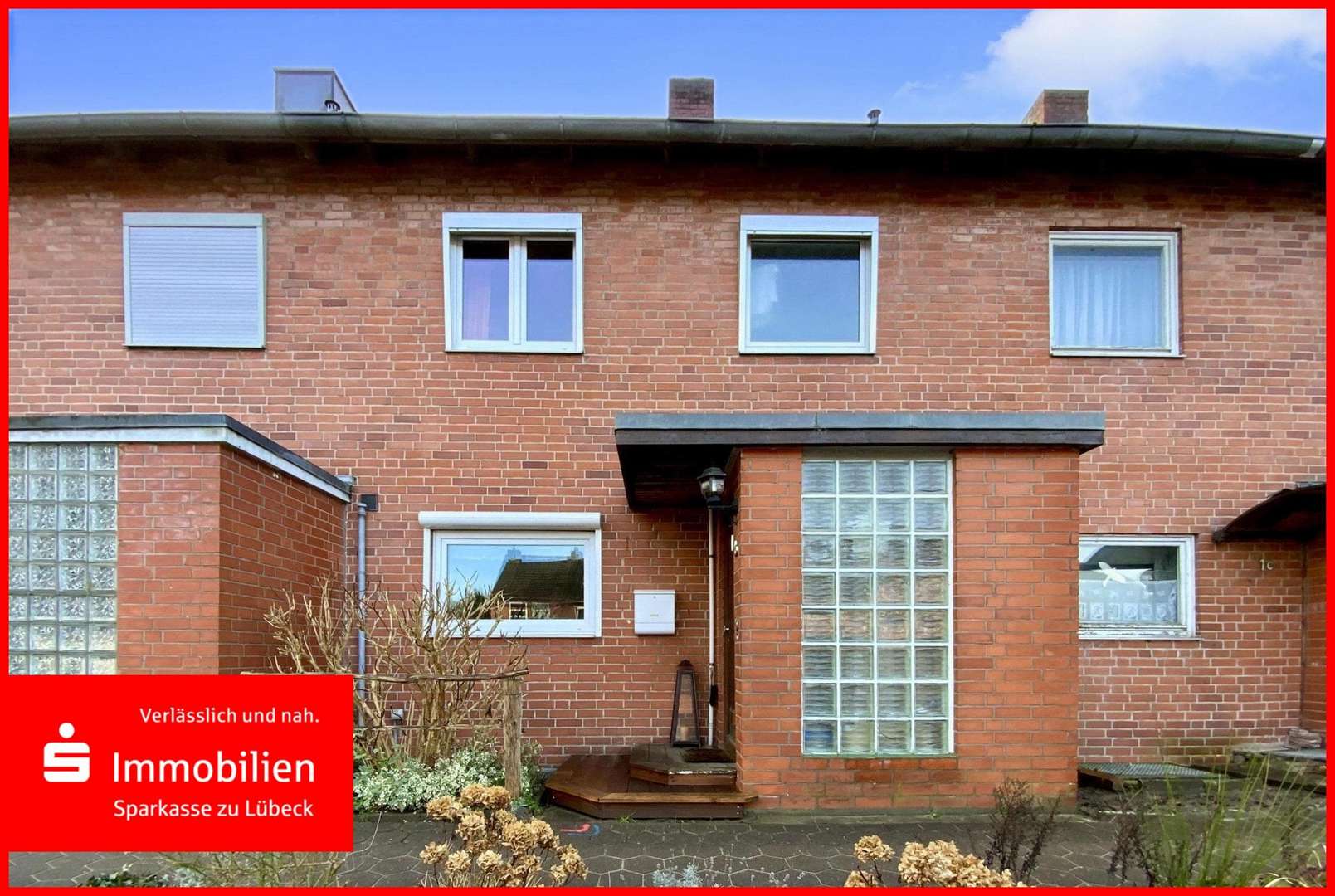 Vorderansicht - Reihenmittelhaus in 23566 Lübeck mit 76m² kaufen