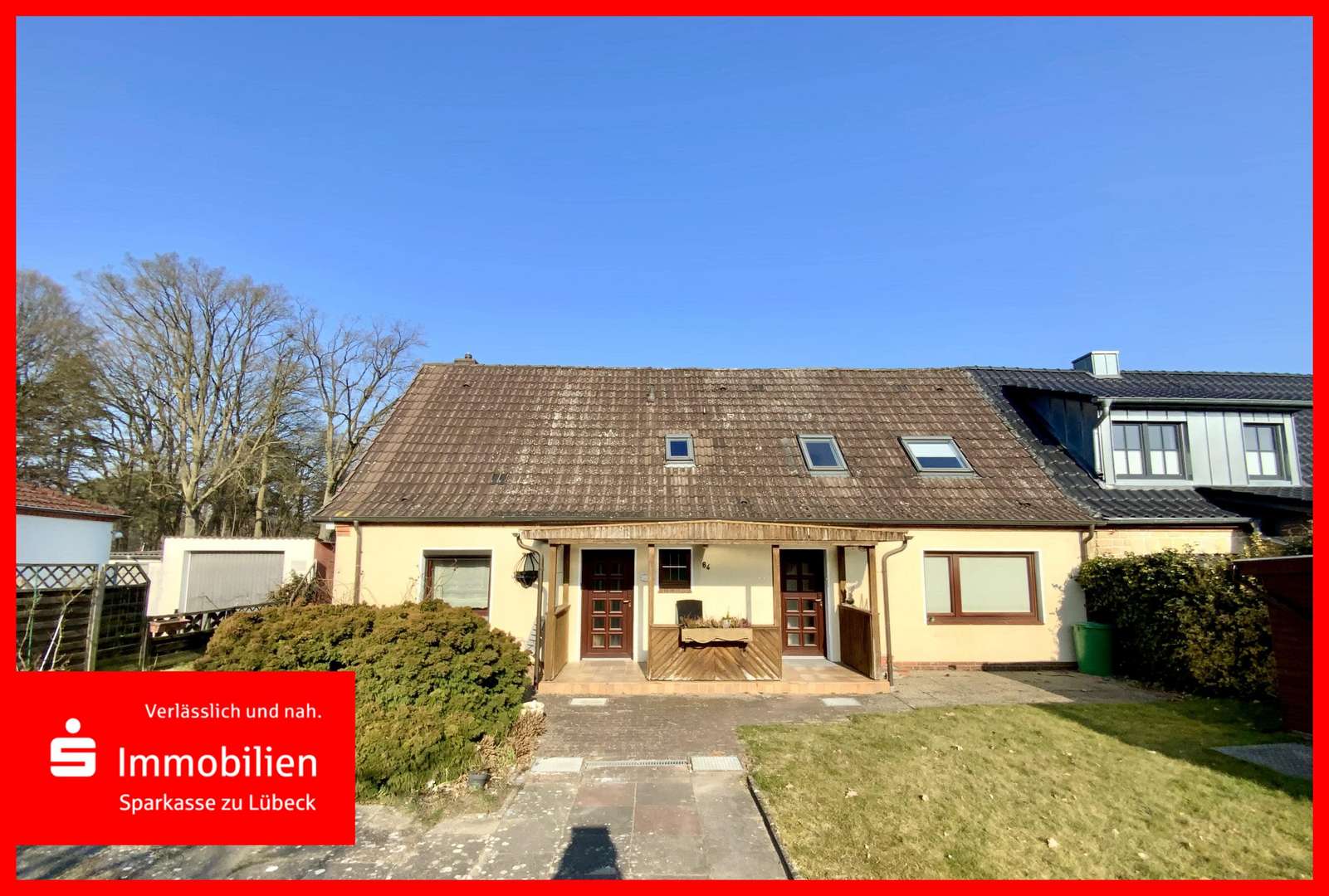 Vorderansicht - Doppelhaushälfte in 23568 Lübeck mit 164m² kaufen