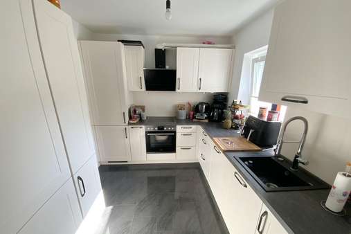 Küche in der Hauptwohnung - Einfamilienhaus in 23617 Stockelsdorf mit 204m² kaufen
