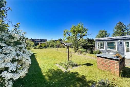 Garten - Doppelhaushälfte in 23554 Lübeck mit 173m² kaufen