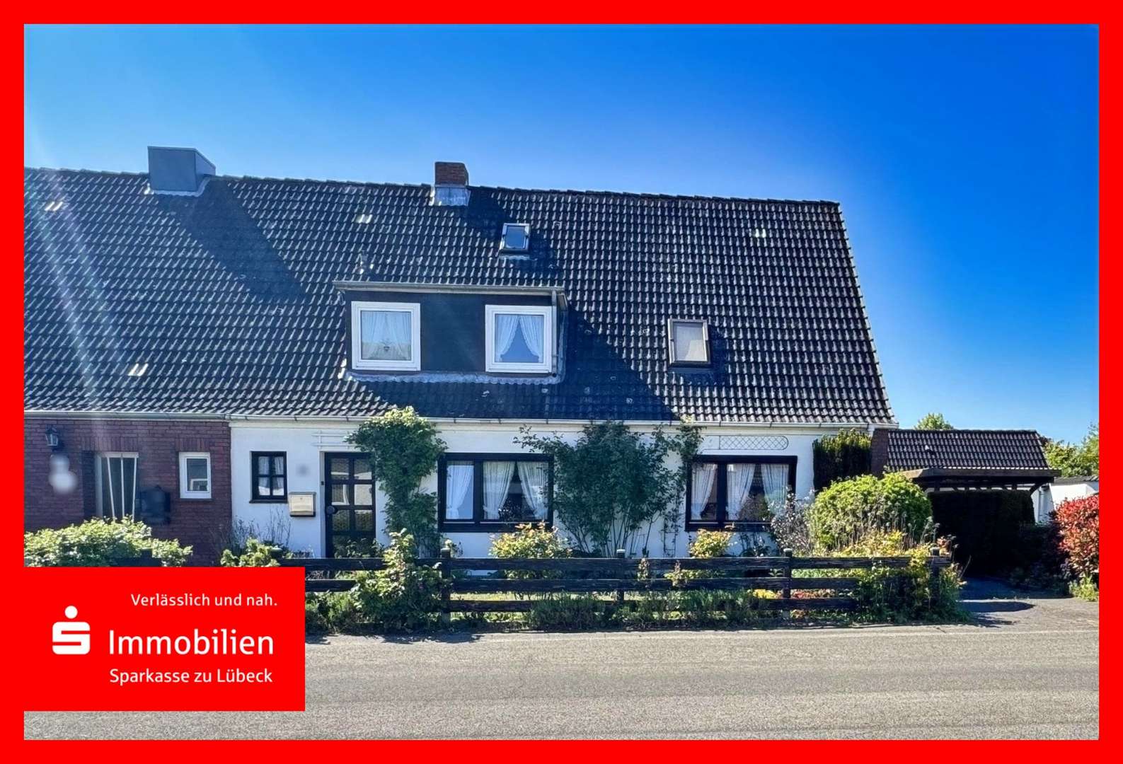 Straßenansicht - Doppelhaushälfte in 23554 Lübeck mit 173m² kaufen