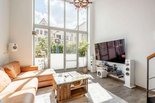 Wohnbereich Wohnbereich - Maisonette-Wohnung in 23552 Lübeck mit 100m² kaufen