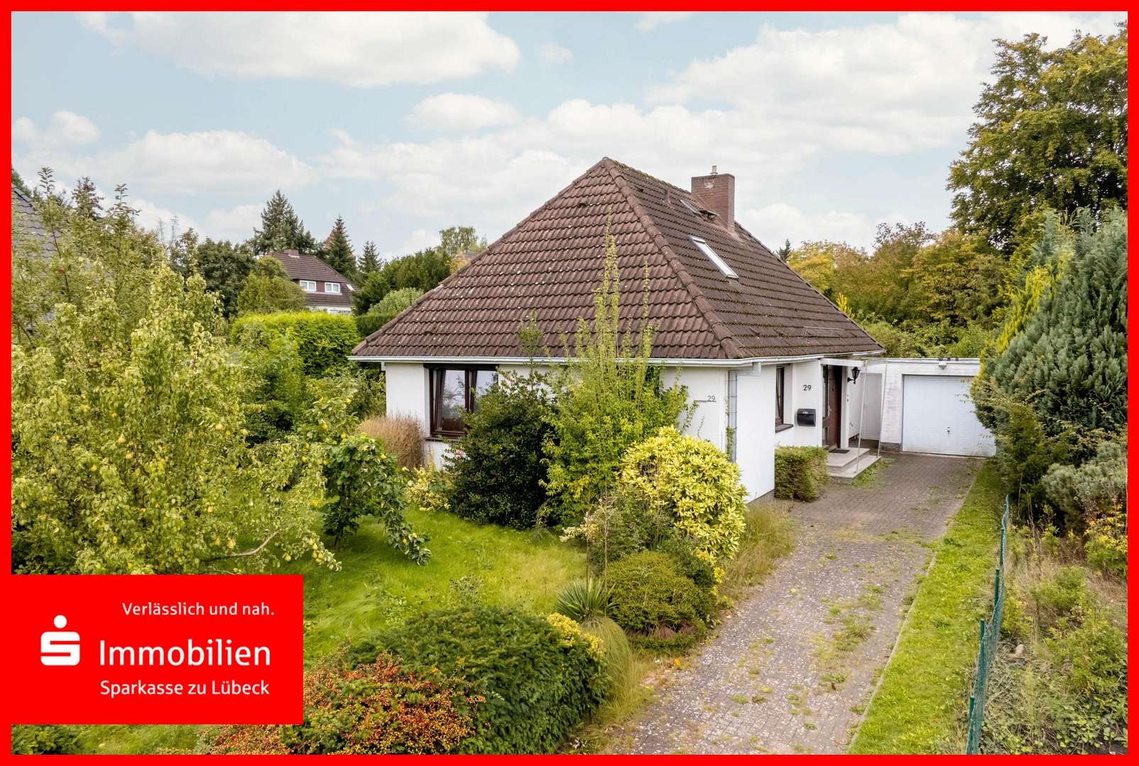 Ansicht von der Straße - Einfamilienhaus in 23566 Lübeck mit 110m² kaufen