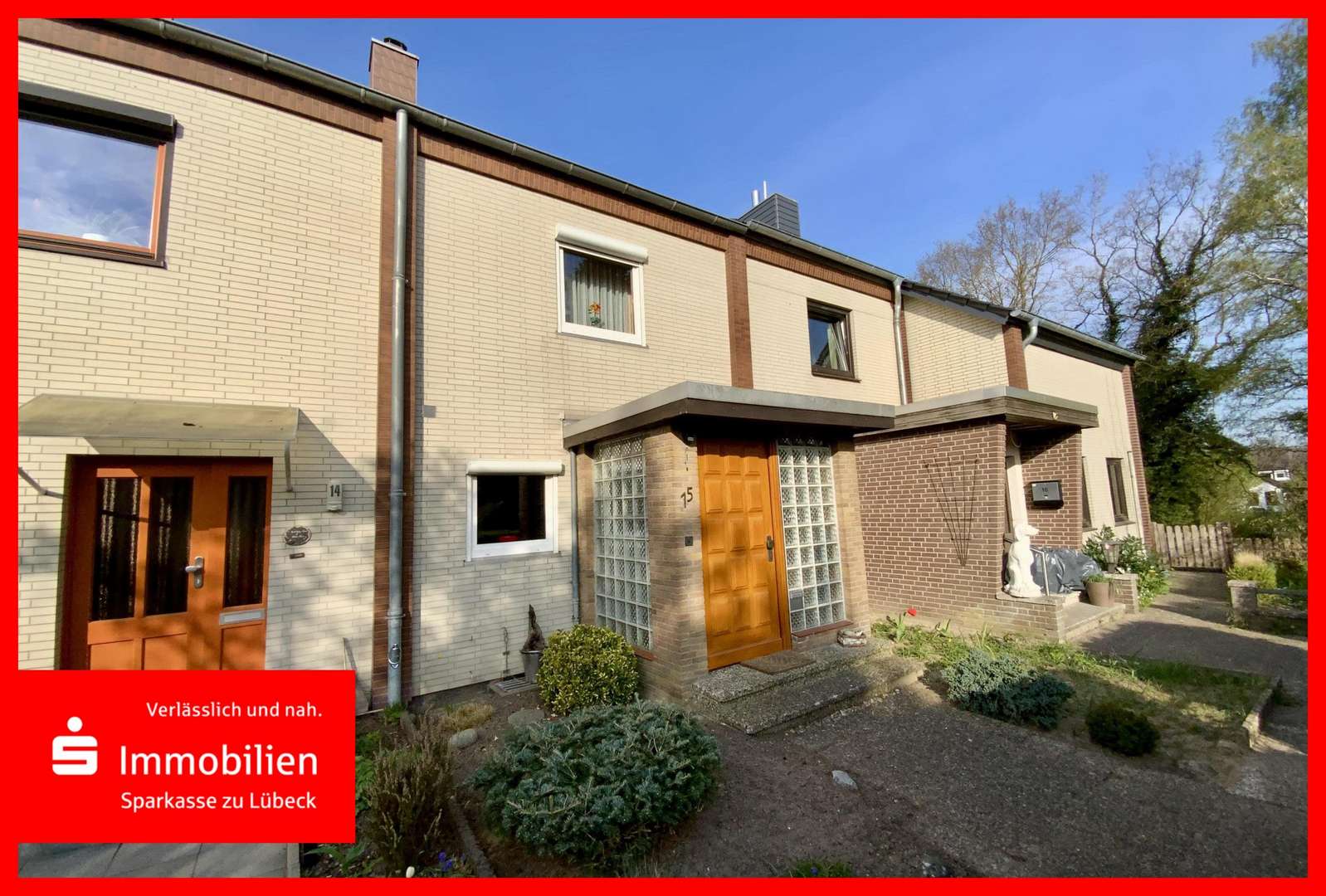Eingangsansicht - Reihenmittelhaus in 23611 Bad Schwartau mit 64m² kaufen