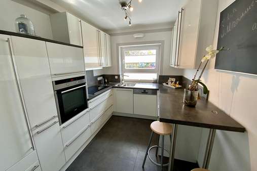 Einbauküche - Einfamilienhaus in 23617 Stockelsdorf mit 143m² kaufen