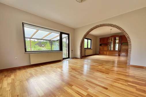 Großes Wohn- und Esszimmer - Einfamilienhaus in 23560 Lübeck mit 104m² kaufen