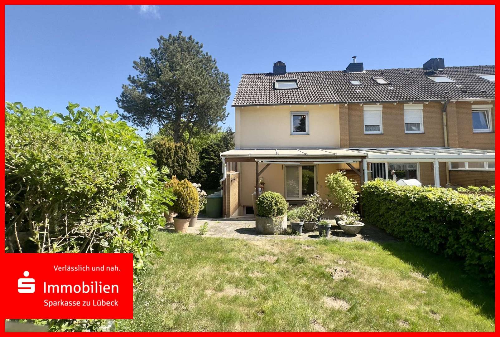Hausansicht - Reihenmittelhaus in 23569 Lübeck mit 78m² kaufen