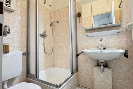 Duschbad Duschbad - Etagenwohnung in 23683 Scharbeutz mit 60m² kaufen