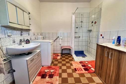 Duschbad Erdgeschoss - Einfamilienhaus in 23923 Palingen mit 92m² kaufen