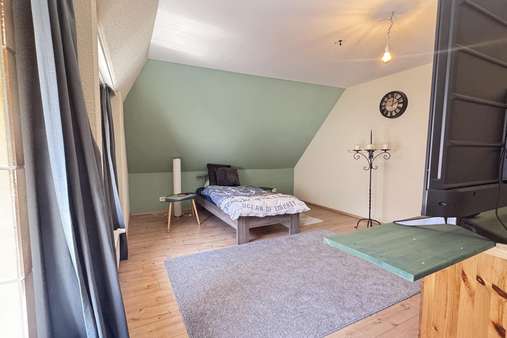 Schlafzimmer OG Schlafzimmer OG - Einfamilienhaus in 23623 Ahrensbök mit 200m² kaufen