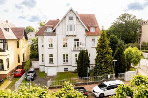 Vorderansicht - Mehrfamilienhaus in 23568 Lübeck mit 446m² kaufen