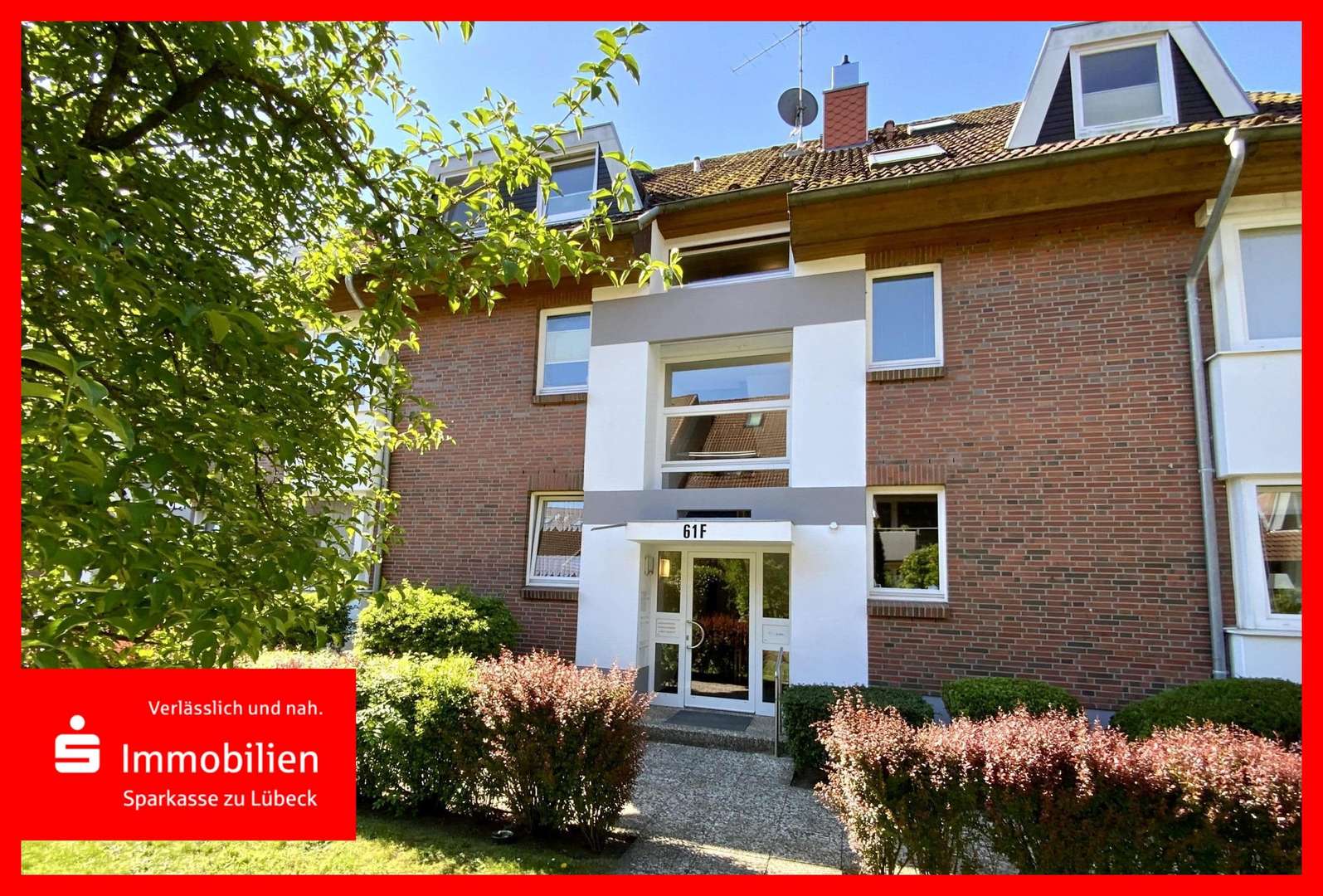 Vorderansicht Vorderansicht - Dachgeschosswohnung in 23566 Lübeck mit 56m² kaufen