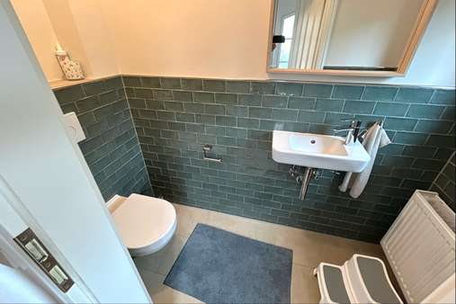 Gäste-WC - Reihenendhaus in 23570 Lübeck mit 83m² kaufen
