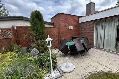 Terrasse - Doppelhaushälfte in 23556 Lübeck mit 164m² kaufen