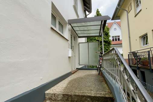 Eingang zum Haus - Mehrfamilienhaus in 23564 Lübeck mit 301m² als Kapitalanlage kaufen