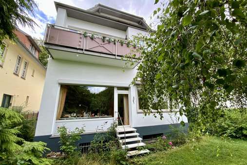 Gartenansicht - Mehrfamilienhaus in 23564 Lübeck mit 301m² als Kapitalanlage kaufen