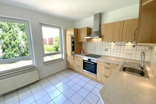 Moderne 3 Zimmer- Eigentumswohnung in Stadtparknähe