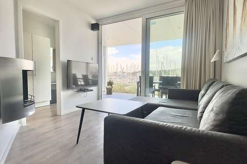 Wohnen mit Wasserblick Wohnen mit Wasserblick - Erdgeschosswohnung in 23570 Lübeck mit 52m² kaufen