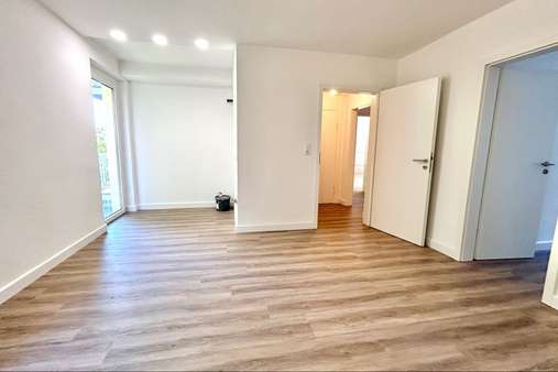 Wohn- und Essbereich Wohn- und Essbereich - Etagenwohnung in 23556 Lübeck mit 53m² kaufen