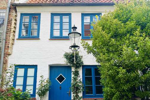 Ansicht Ansicht - Reihenmittelhaus in 23552 Lübeck mit 39m² kaufen