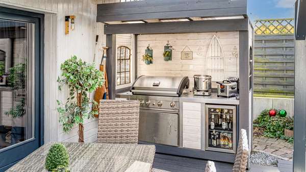 Außenküche - Bungalow in 25355 Barmstedt mit 82m² kaufen
