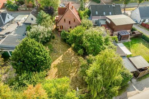 Rückansicht Rückansicht - Einfamilienhaus in 25436 Uetersen mit 124m² kaufen